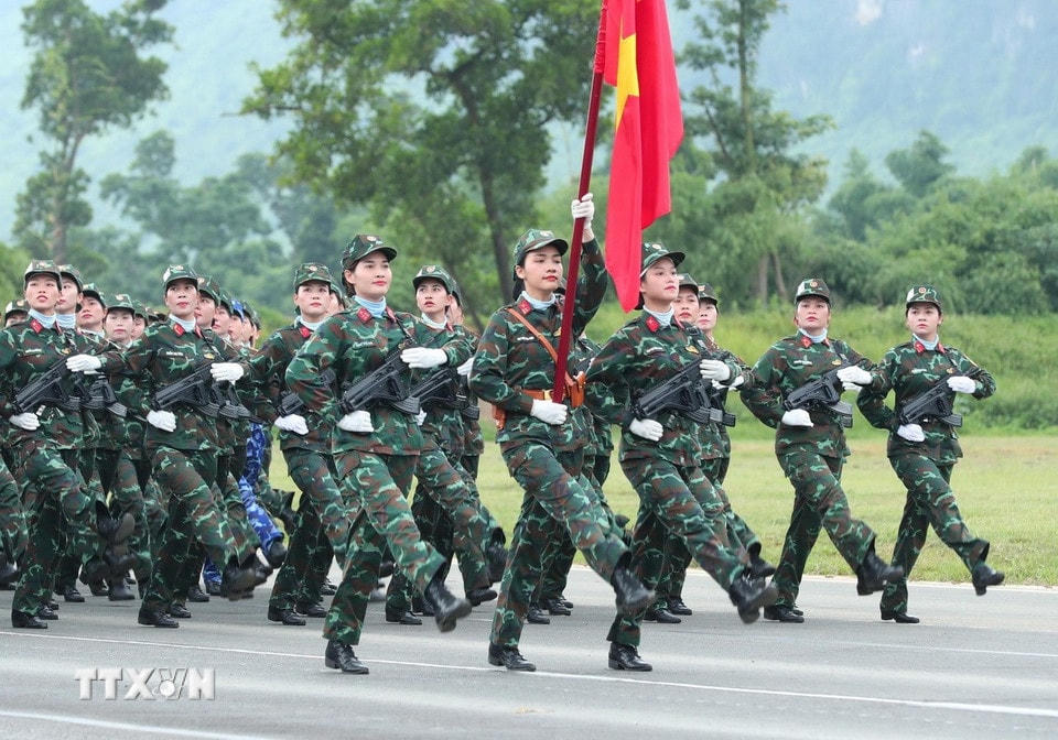 Khối nữ các lực lượng tham gia hợp luyện. (Ảnh: Trọng Đức/TTXVN)