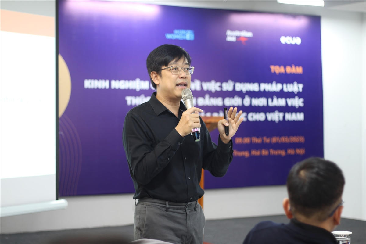 TS. Phạm Quốc Lộc - Hiệu trưởng Trường Đại học Thái Bình Dương chia sẻ kết quả nghiên cứu chính về kinh nghiệm quốc tế trong việc sử dụng pháp luật thúc đẩy bình đẳng giới tại nơi làm việc và bài học cho Việt Nam.