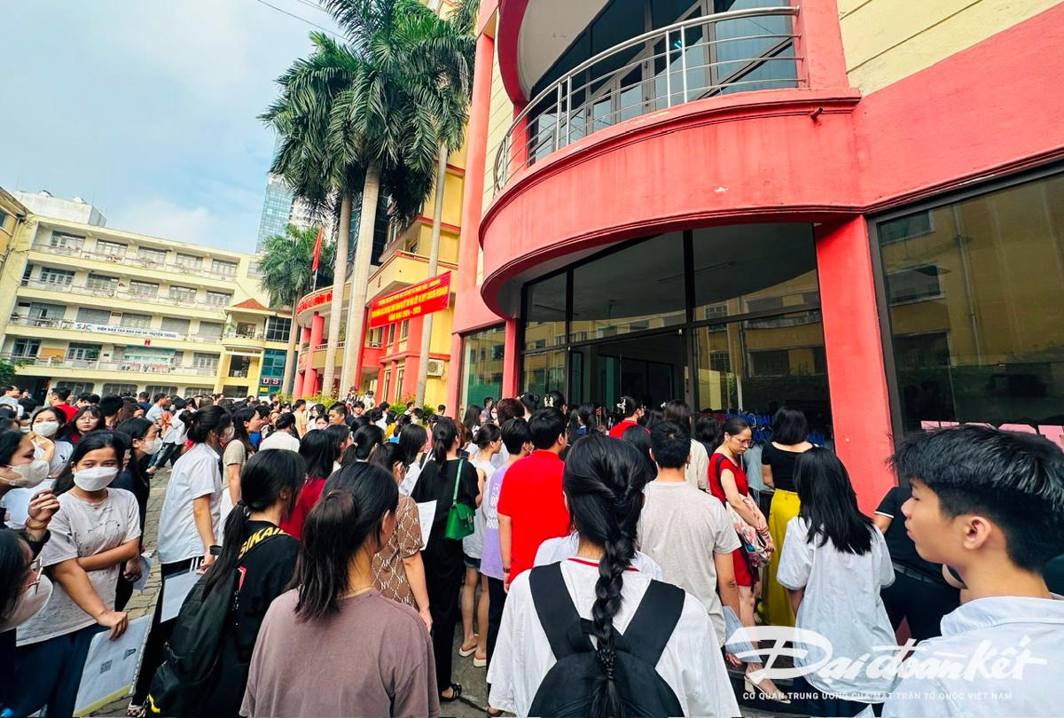 chuyen-16.jpg