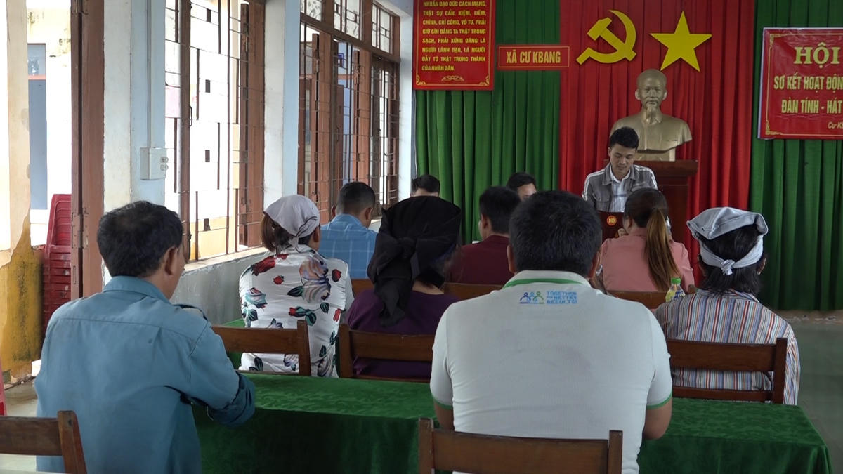 Rà soát đối tượng thuộc diện vay vốn theo Nghị định 28/2022/NĐ-CP tại xã Cư Kbang. Ảnh: easup.daklak.gov.vn