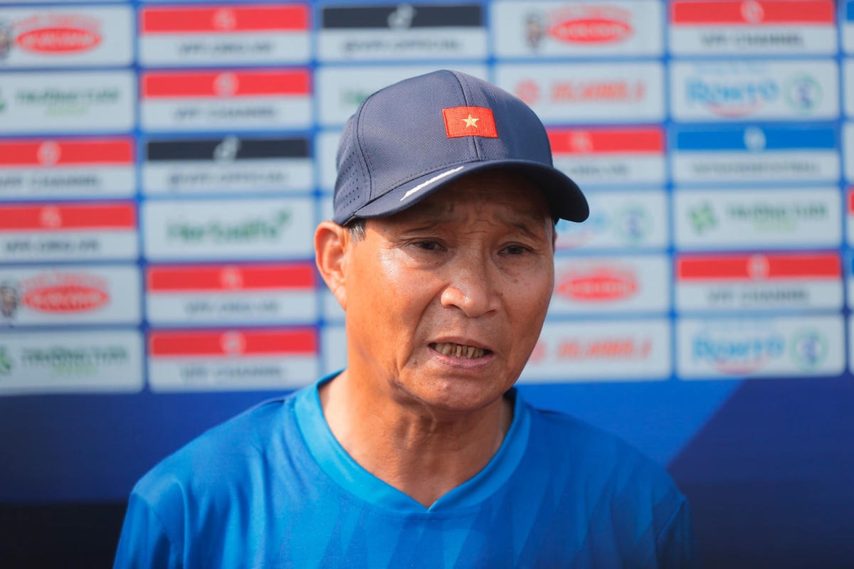 HLV Mai Đức Chung. Ảnh: VFF.
