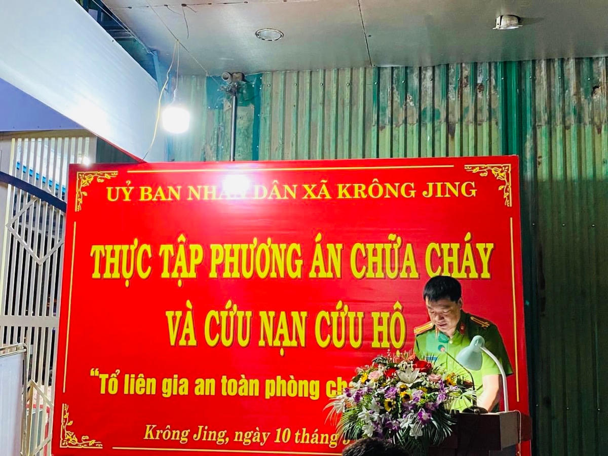 Đắk Lắk: Nâng cao kỹ năng xử lý tình huống cháy, nổ cho cán bộ và nhân dân