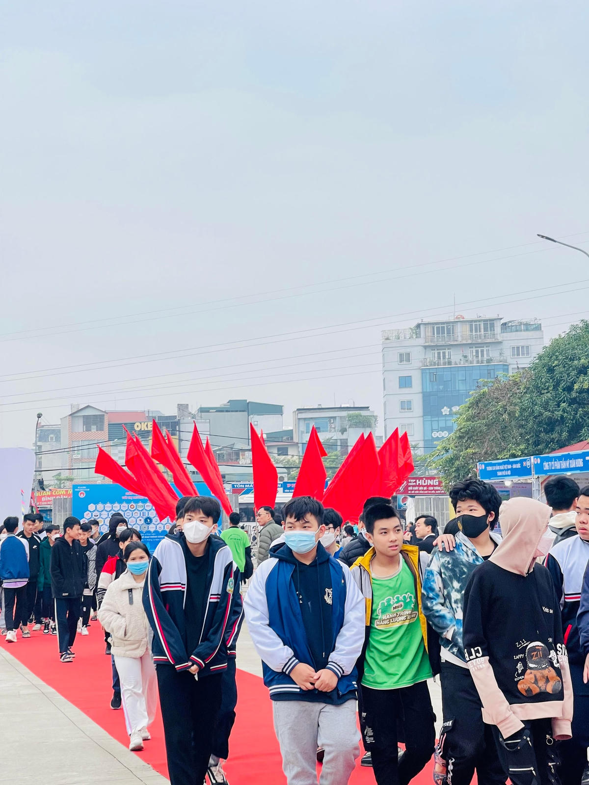 Sự kiện thu hút đông đảo học sinh, sinh viên và người lao động tham gia.