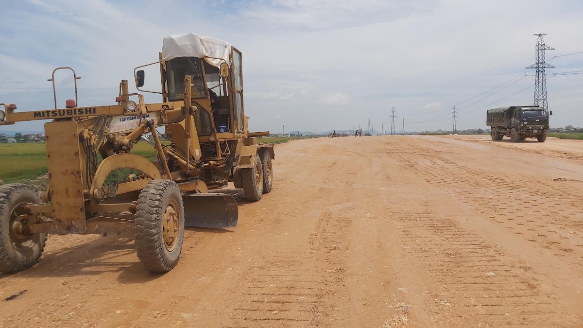 Dự án cao tốc Bắc – Nam đoạn qua Nghệ An: Theo chân nhà thầu CIENCO4 trên công trường