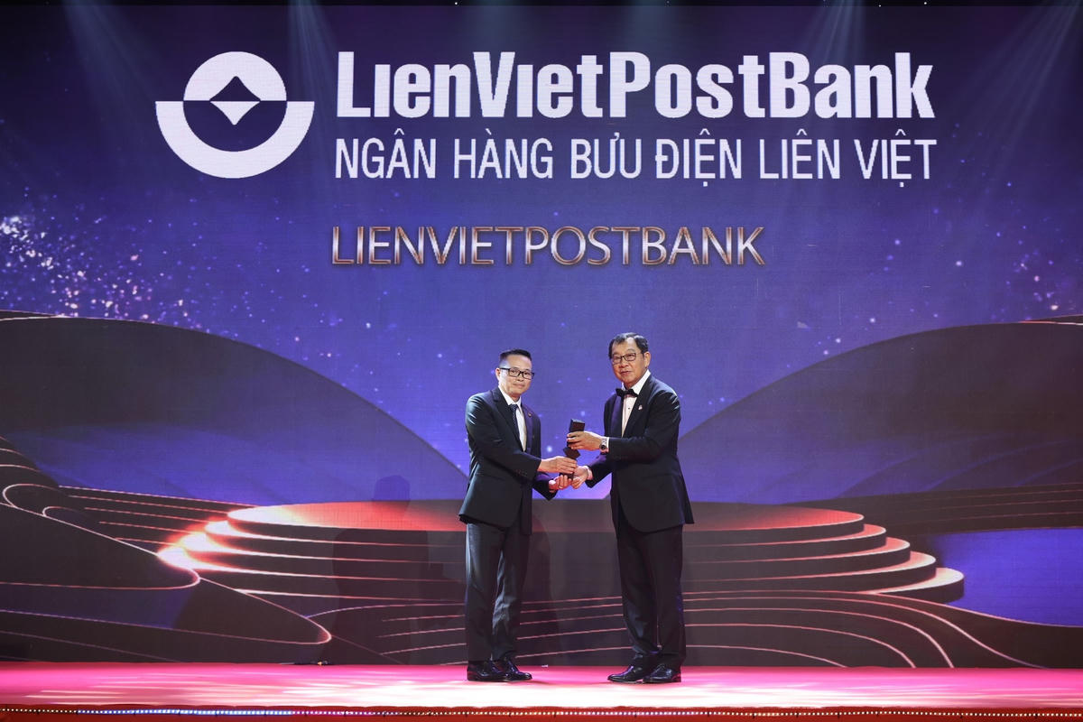 LienVietPostBank nhận giải thưởng 'Doanh nghiệp xuất sắc Châu Á 2022'
