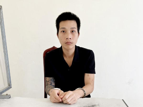 Đối tượng Lê Văn Vĩnh.