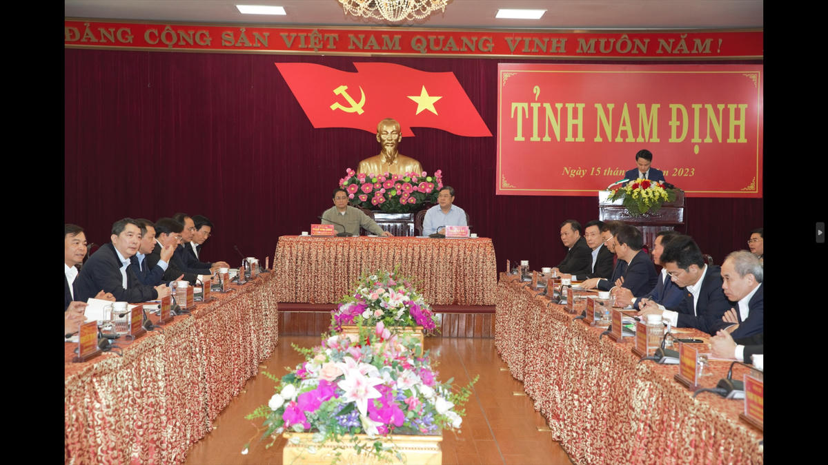 Thủ tướng Chính phủ Phạm Minh Chính làm việc với lãnh đạo chủ chốt tỉnh Nam Định vào trưa nay, 15/1.