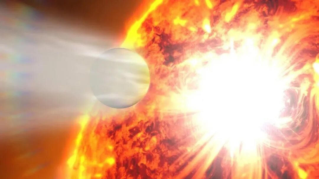 Trái Đất đang di chuyển ra xa Mặt trời