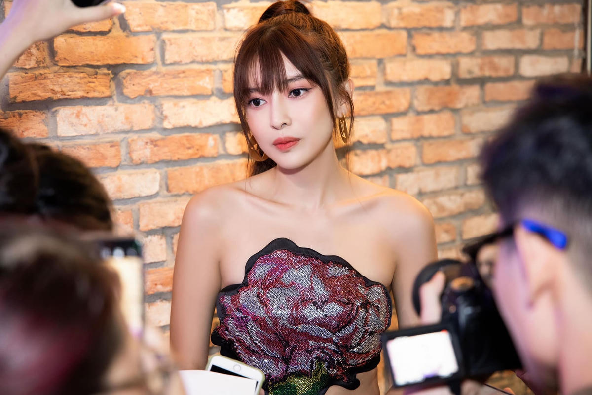 Cao Thái Hà được nhận xét là sao nữ có phong cách ăn mặc đẹp nhất nhì Showbiz. 