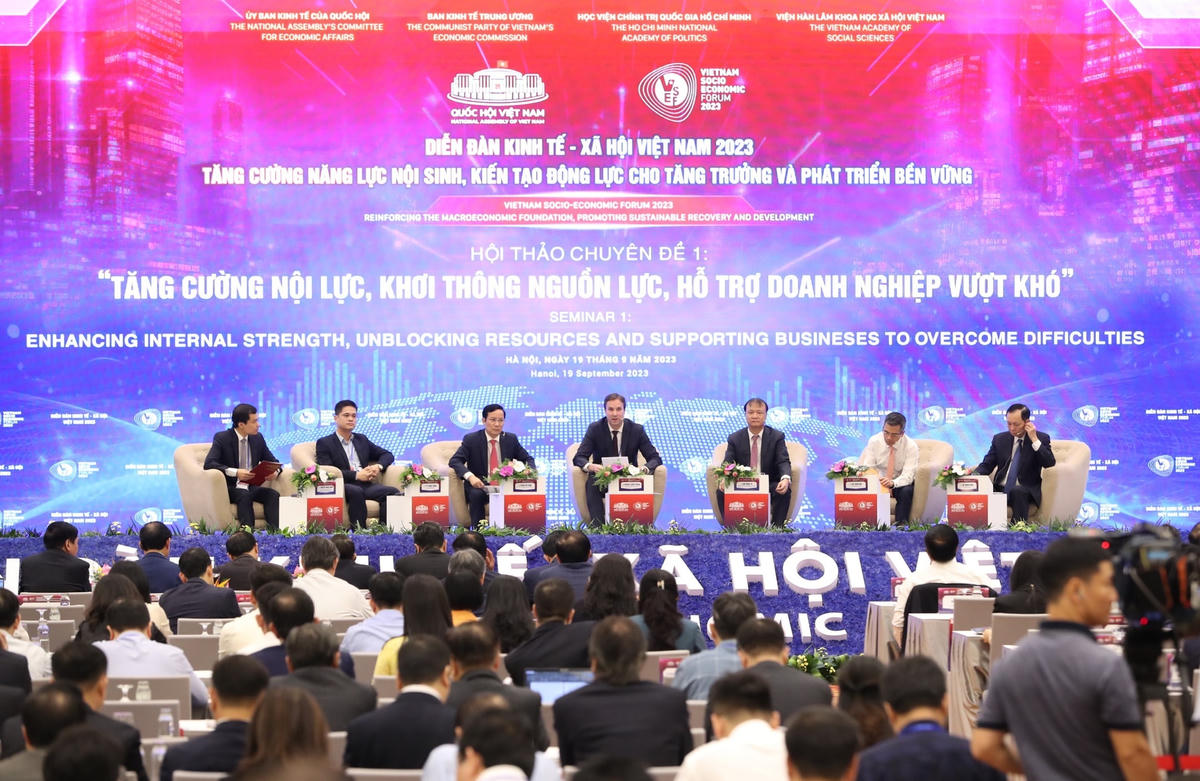 Quang cảnh Diễn đàn. Ảnh: Quang Vinh.