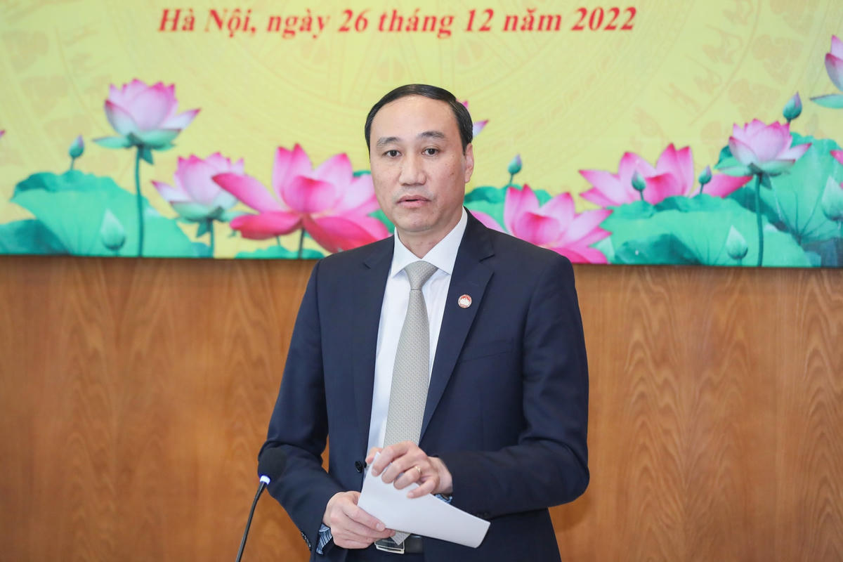 Phó Chủ tịch Phùng Khánh Tài phát biểu tại buổi gặp. Ảnh: Quang Vinh.