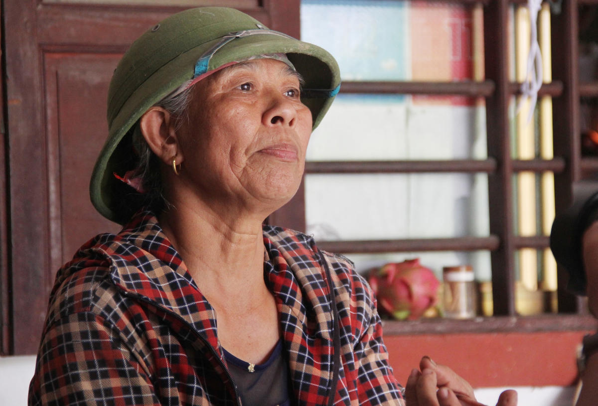 "Từ hôm biết chương trình là hình thức lừa đảo, tối nào tôi cũng khóc", bà Nguyễn Thị Doan tâm sự.
