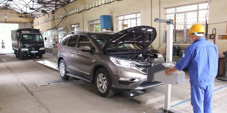 Đình chỉ công tác 3 nhân viên tại 2 trung tâm kiểm định.