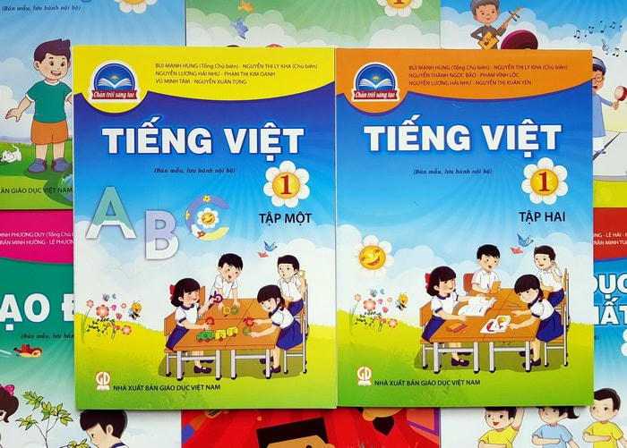 Doanh nghiệp lãi đậm nhờ bán sách.