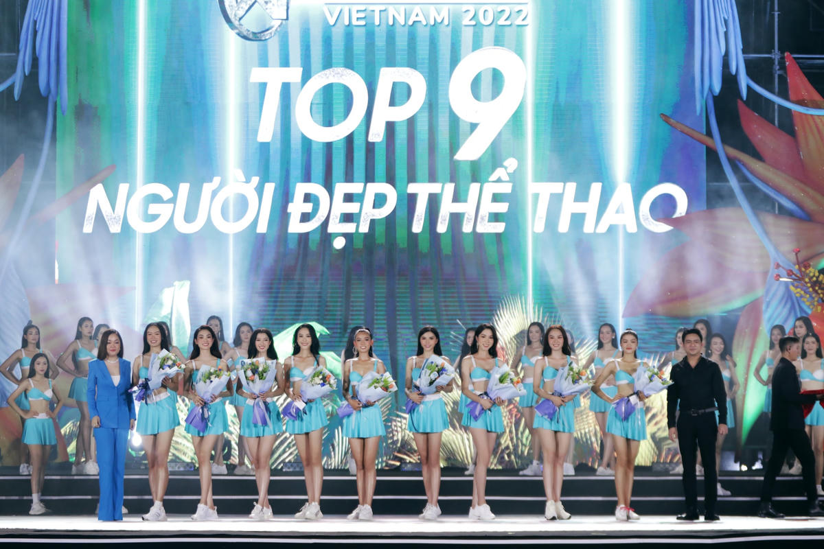 Top 9 phần thi “Người đẹp thể thao” trong đêm hội.