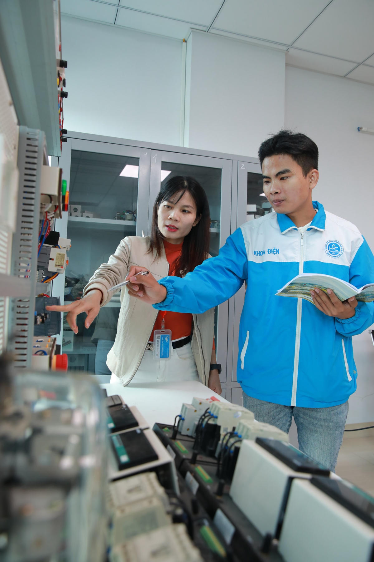 Chọn đúng ngành, sinh viên có cơ hội làm đúng nghề.