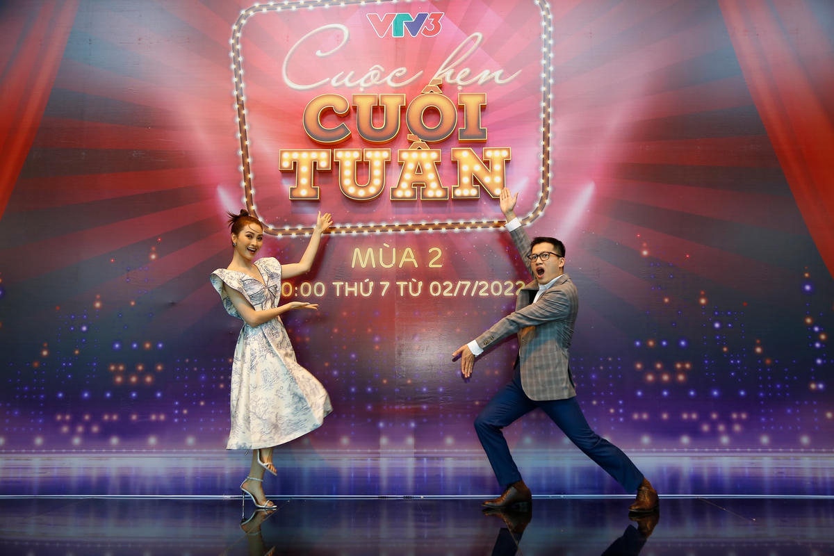 Huyền Trang - Trần Ngọc sẽ đảm nhận vai trò người kết nối các tình huống và dẫn dắt trong chương trình.