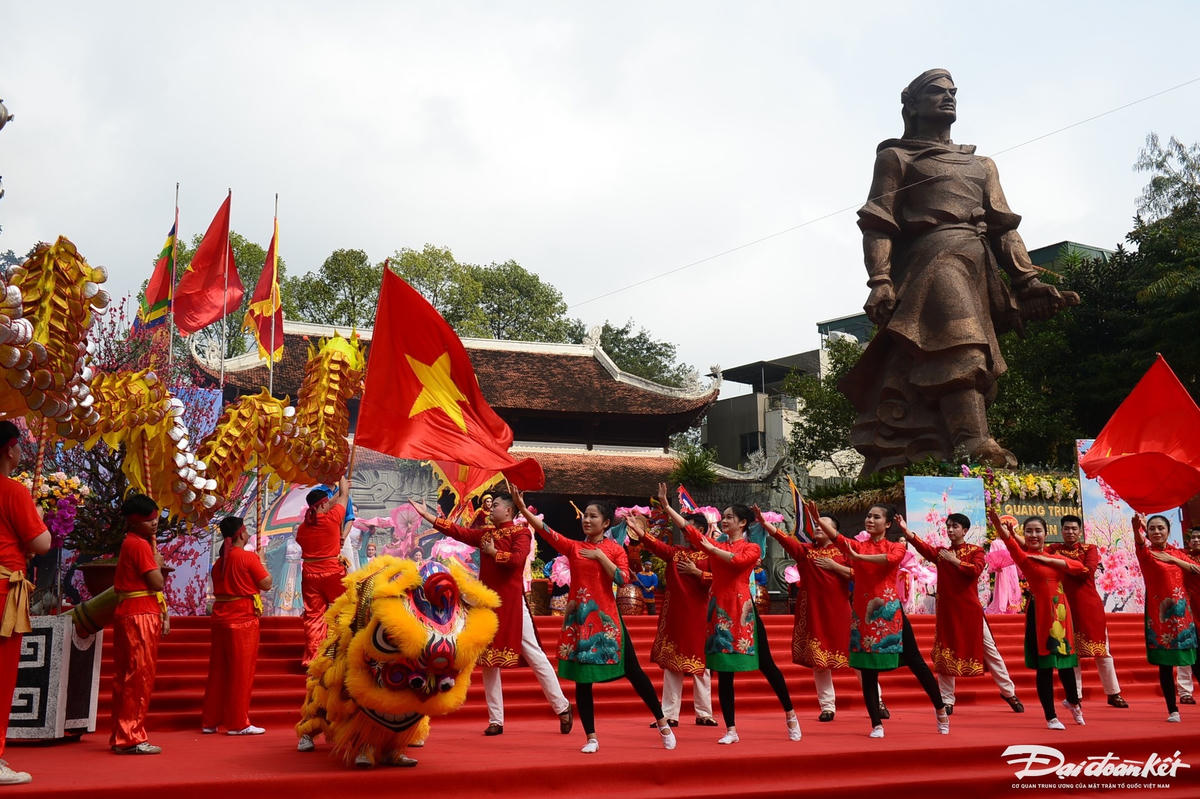 W_go_dong_da-le-khanh7.jpg