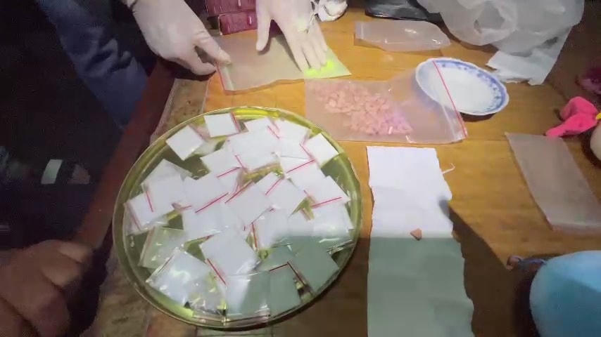 Tang vật vụ án.