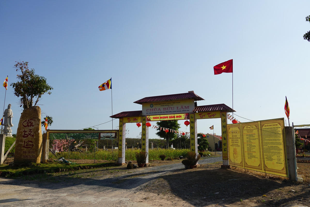 Chùa Bửu Lâm, ngôi chùa duy nhất ở khu TĐC.  Ảnh: Mạnh Thìn.