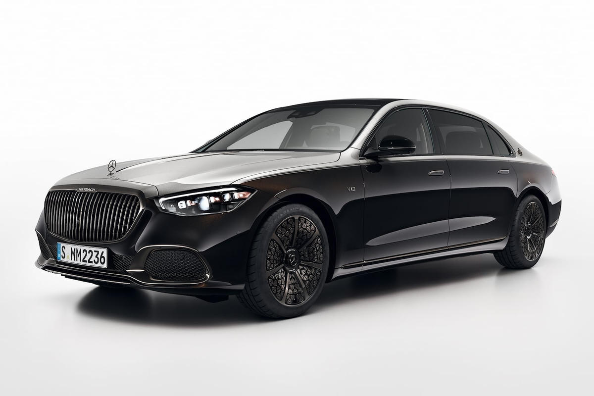 Phần bên ngoài của Mercedes-Maybach Night Series. Ảnh: Carbuzz.