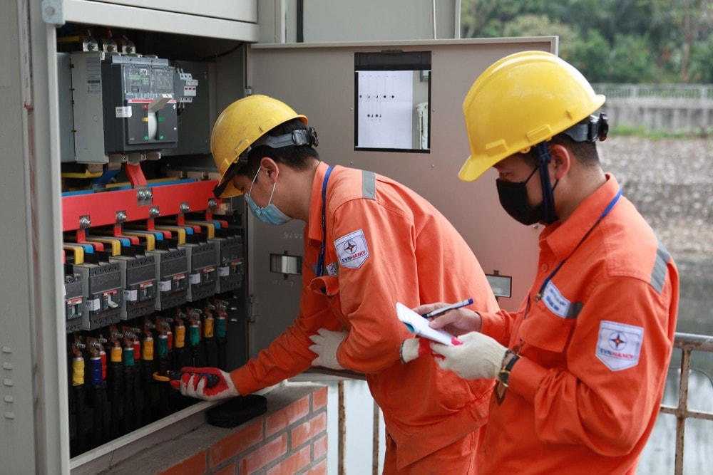 Giá điện tiếp tục được đề xuất tăng thêm vào đầu tháng 9 tới.