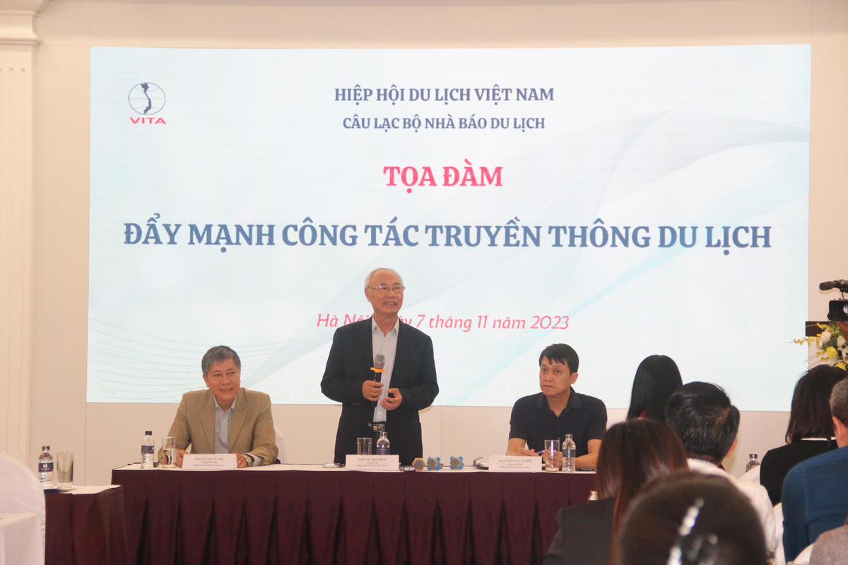 Quang cảnh tọa đàm.