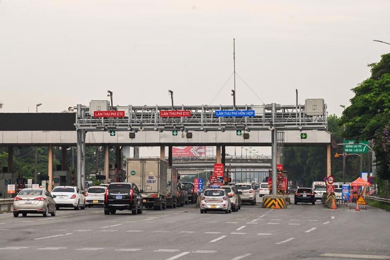 Trạm thu phí BOT Bắc Thăng Long - Nội Bài.