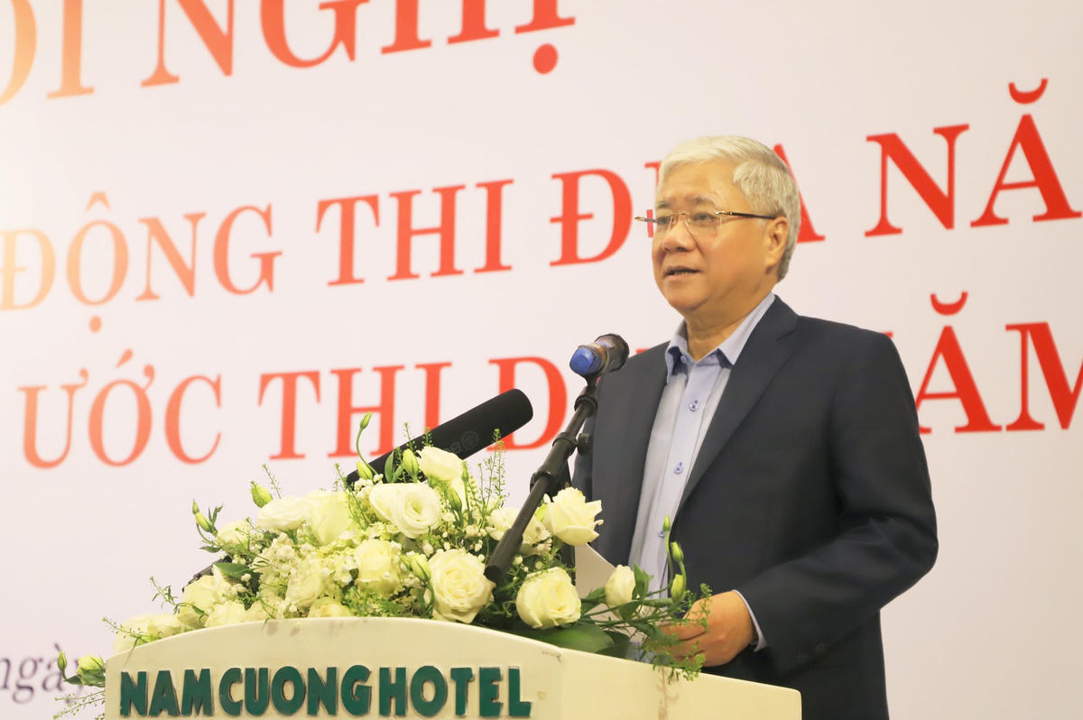 Bí thư Trung ương Đảng, Chủ tịch UBTƯ MTTQ Việt Nam Đỗ Văn Chiến phát biểu tại Hội nghị.
