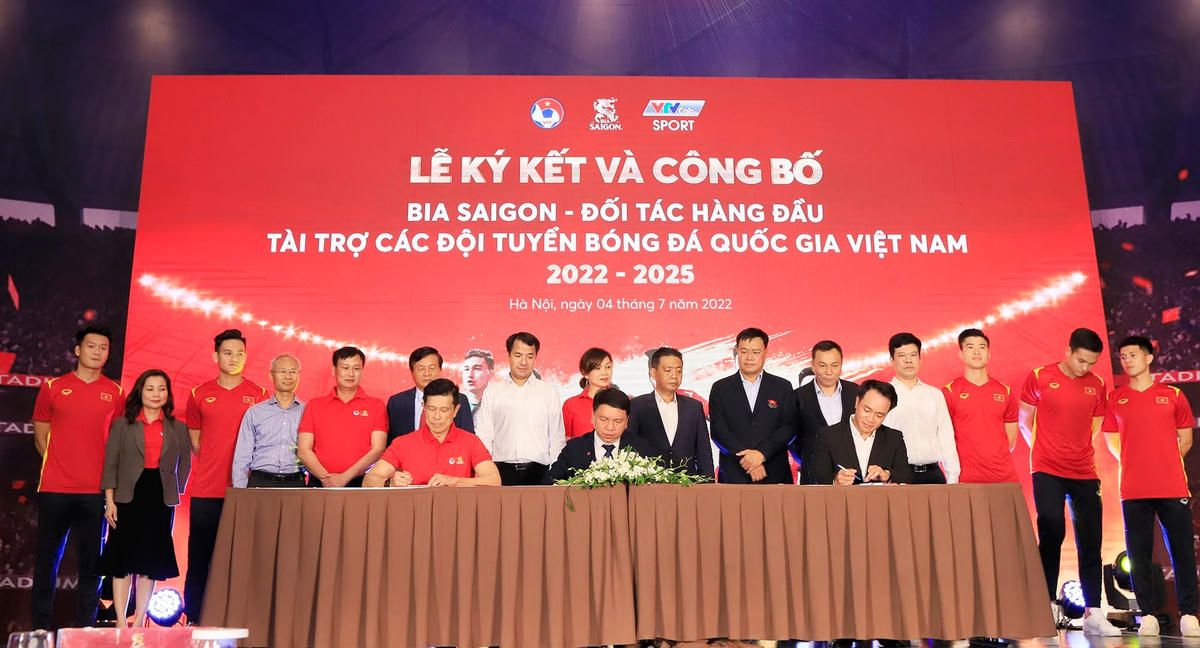 Thỏa thuận lần này đánh dấu bước ngoặt chiến lược, lâu dài và toàn diện hơn giữa Sabeco, VFF và VTVcab Sport.