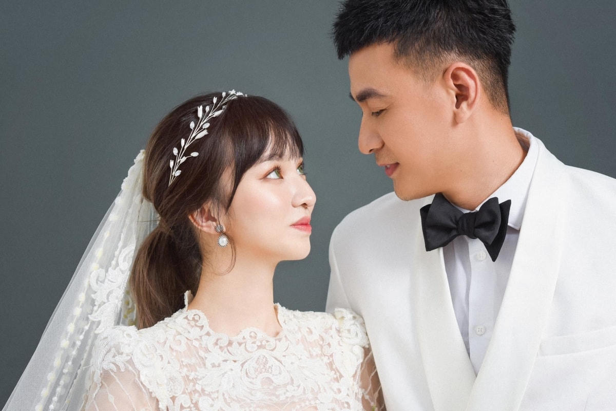 Với nam diễn viên, gia đình là niềm tự hào và điều đáng quý nhất trong cuộc đời anh. 