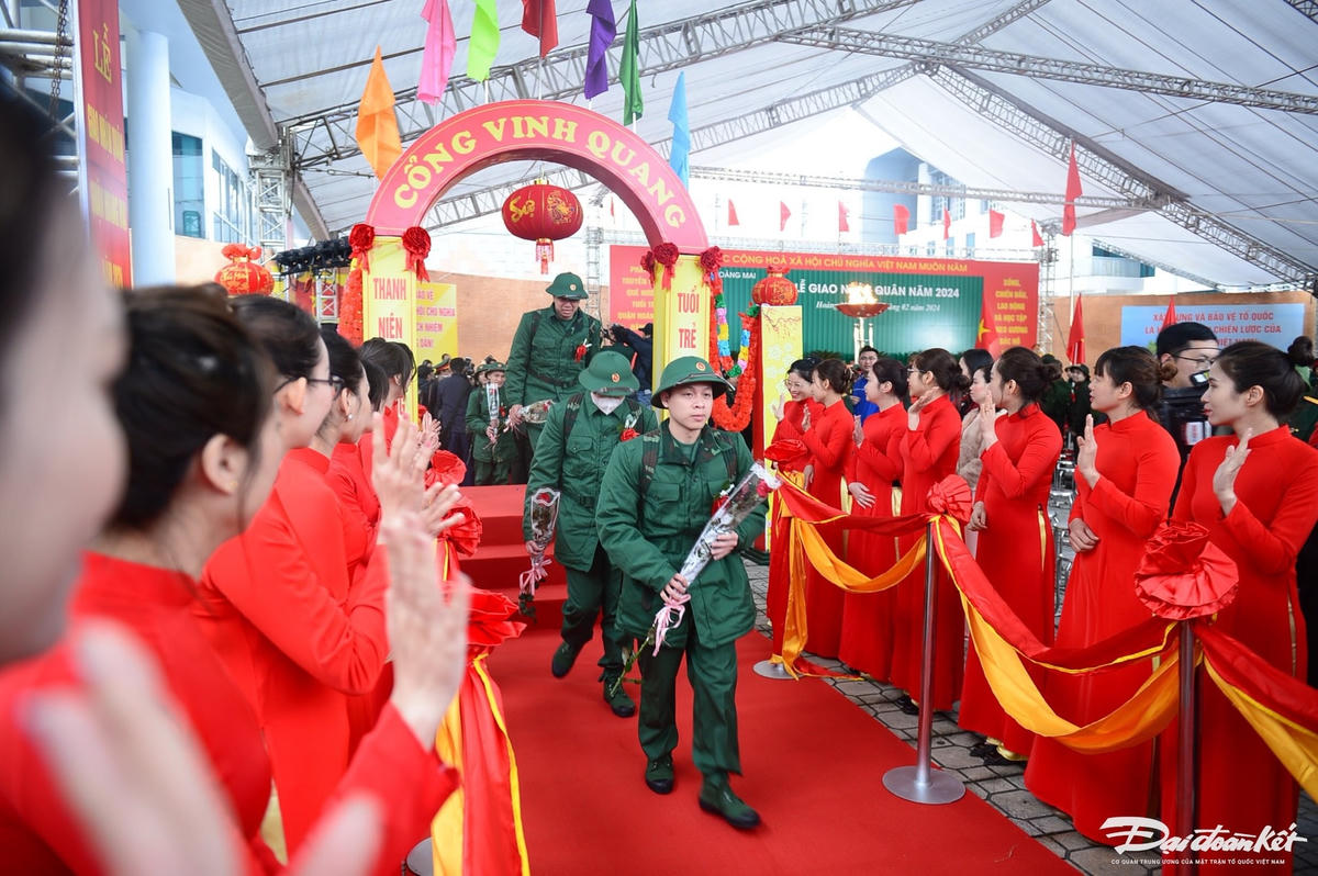 W_nhap_ngu_2024-le-khanh1.jpg