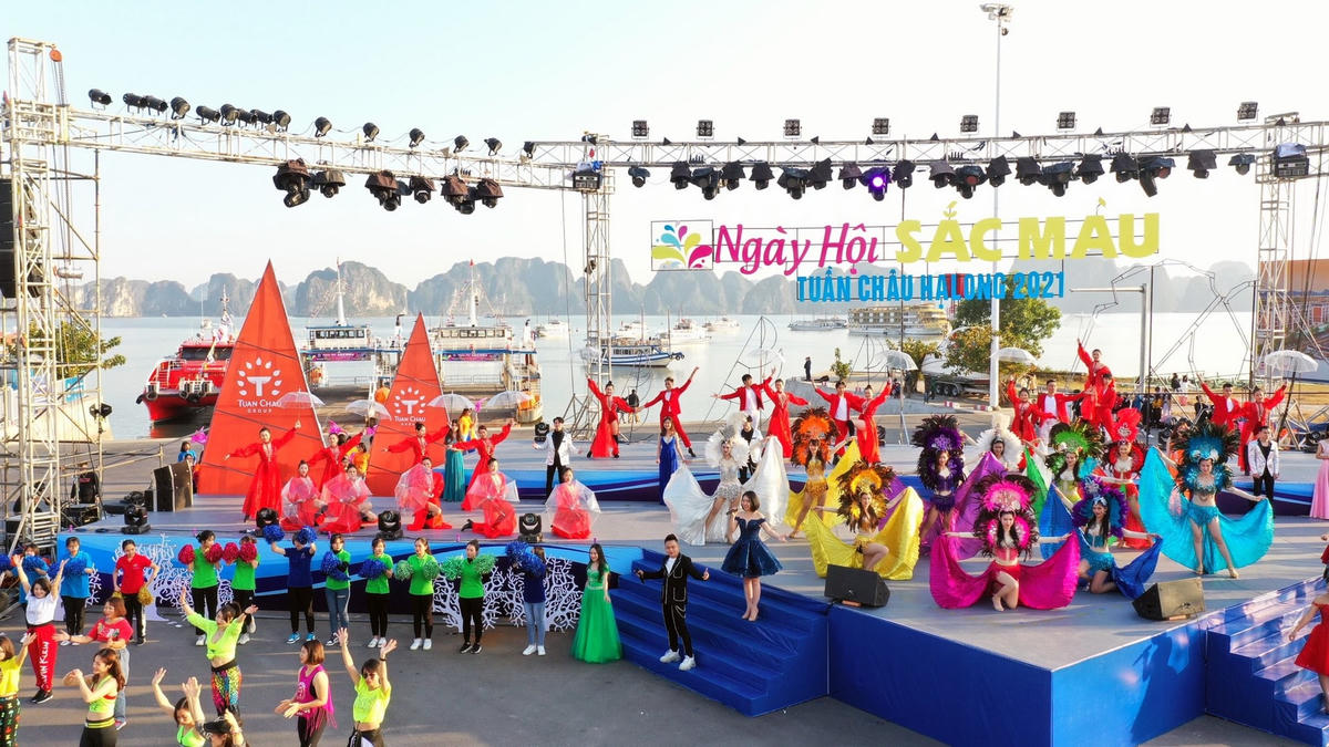 Lễ hội Carnaval mùa Đông Hạ Long lần đầu tiên được tổ chức thành công vào năm 2021.