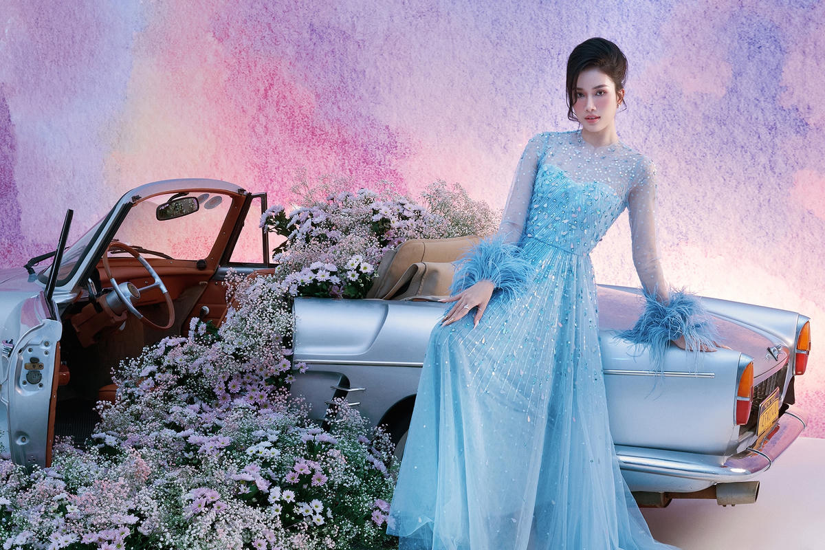 Phương Anh được dự đoán là "chiến binh nghìn máu" khi vừa sở hữu sắc vóc và cả vẻ đẹp tri thức. 