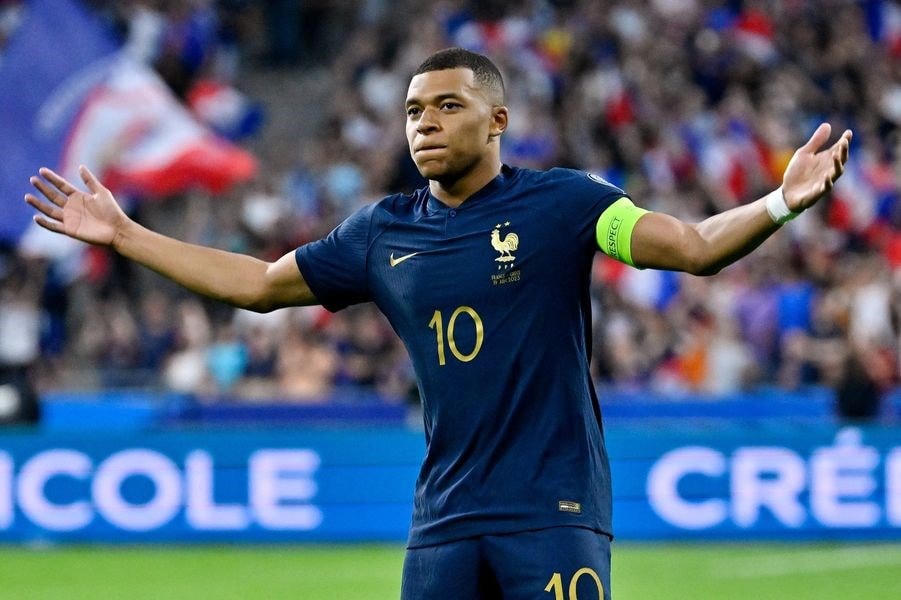 Kylian Mbappe là người ghi bàn thắng duy nhất từ chấm phạt đền 11m. (Nguồn: UEFA).