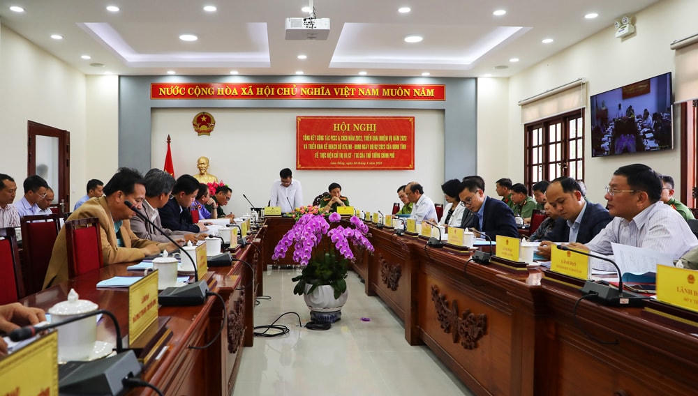 Quang cảnh hội nghị tại điểm cầu UBND tỉnh.