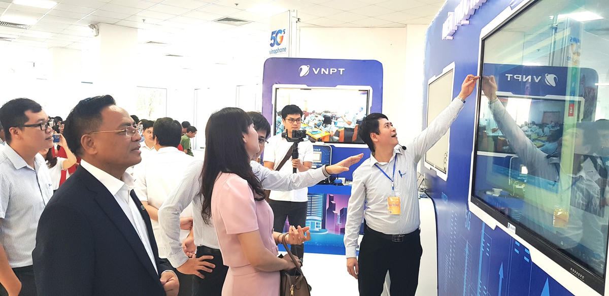 Chuyển đổi số cũng là nội dung mà các doanh nghiệp trên địa bàn tỉnh hết sức quan tâm.