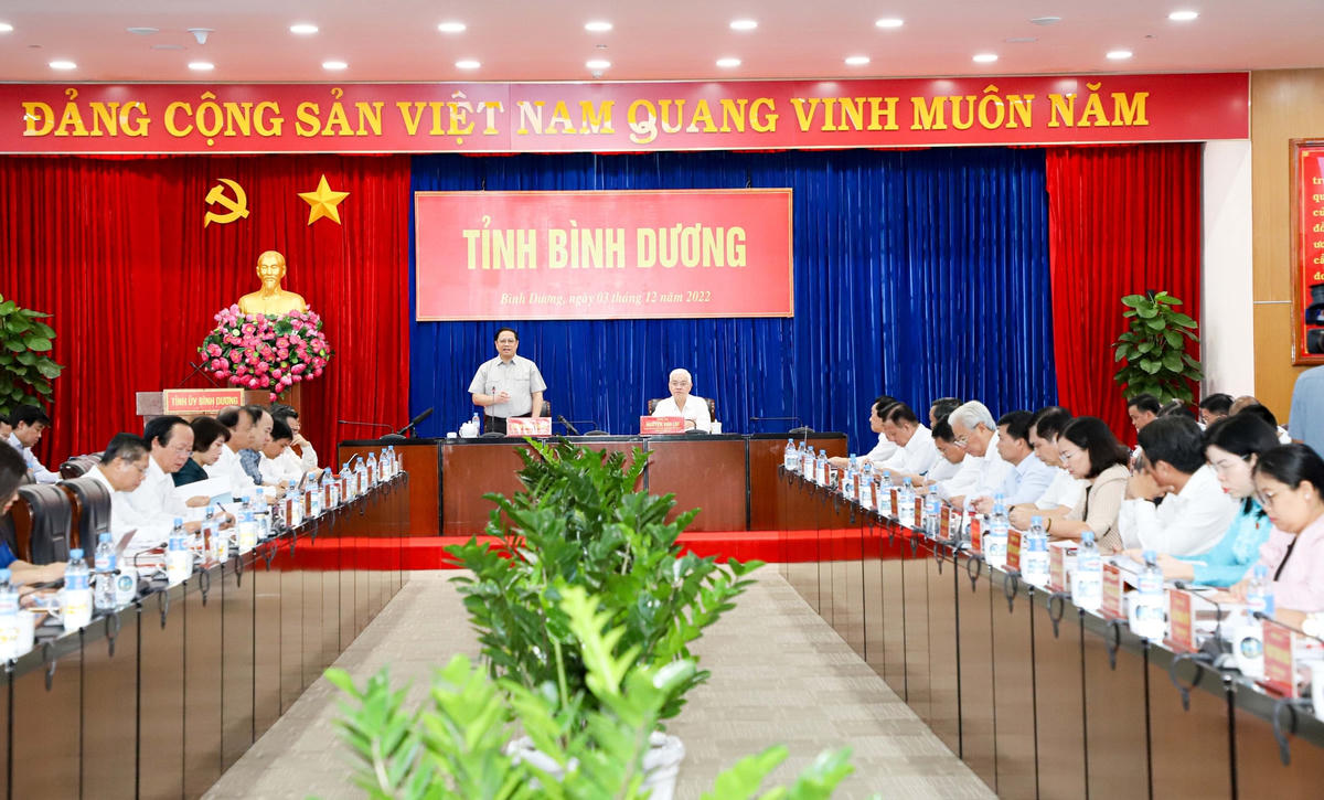 Quang cảnh buổi làm việc.