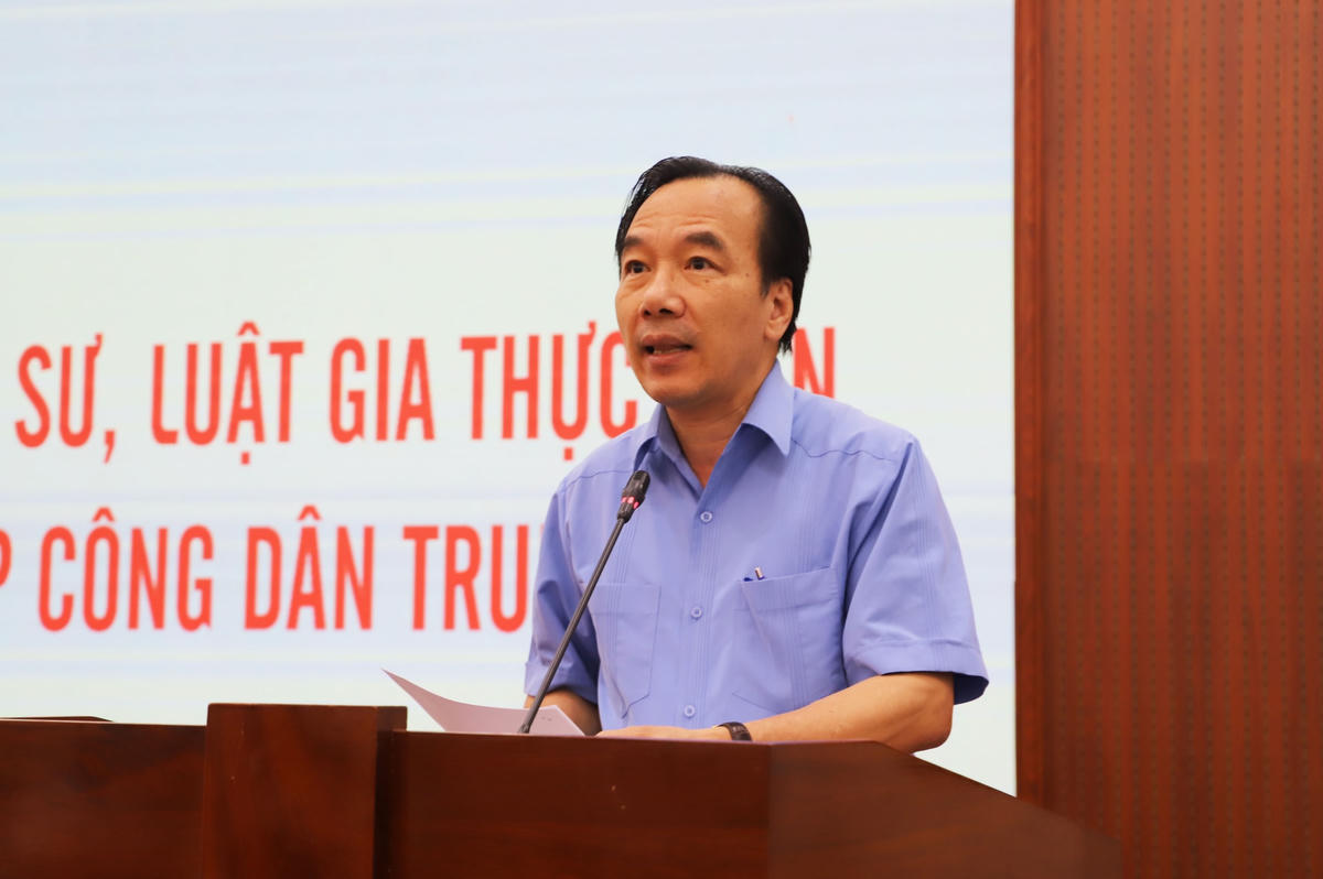 Phó Chủ tịch Ngô Sách Thực phát biểu tại Hội nghị.
