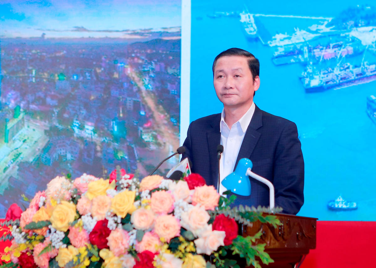 Ông Đỗ Minh Tuấn, Chủ tịch UBND tỉnh Thanh Hoá kết luận hội nghị.
