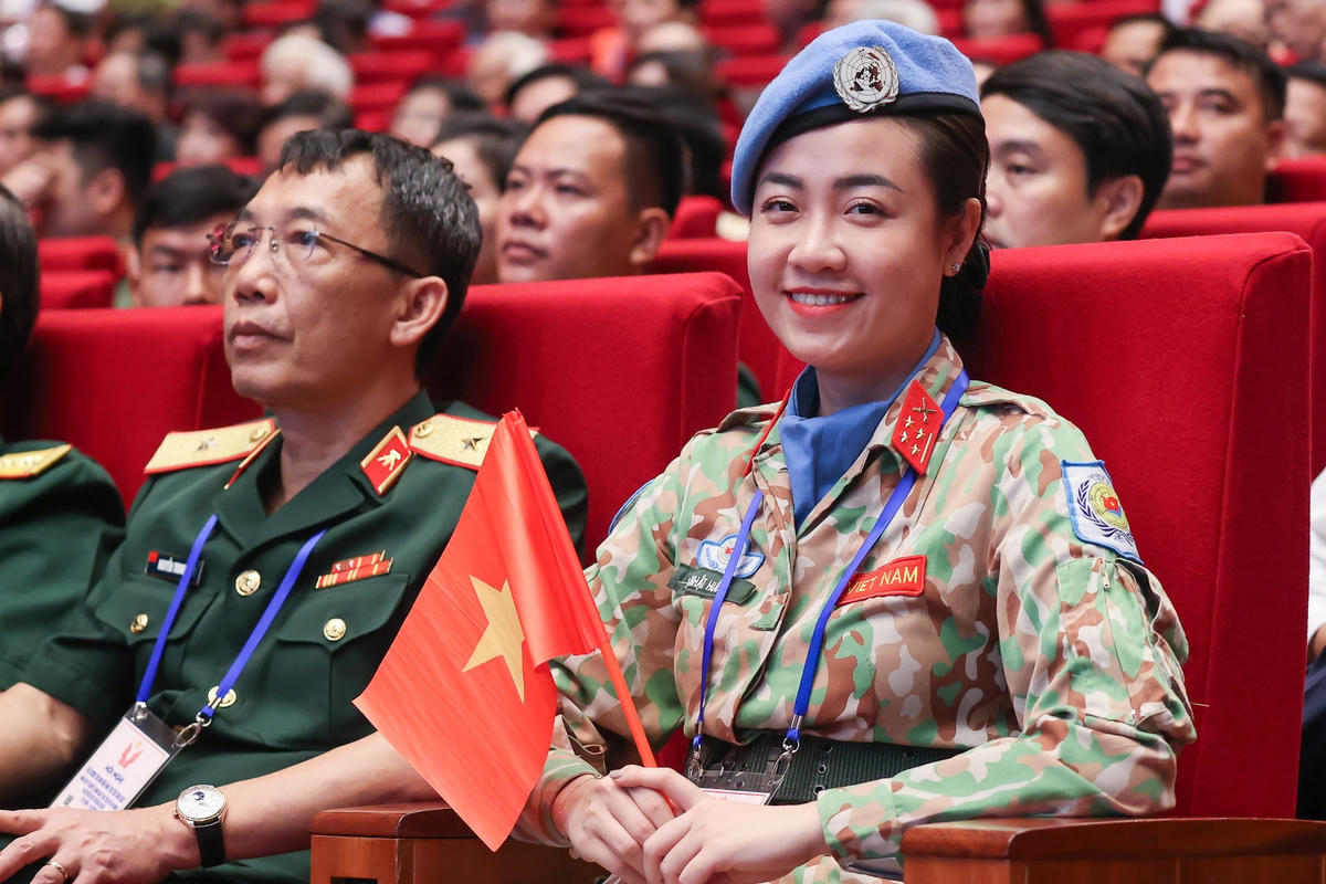 Chùm ảnh: Biểu dương, tôn vinh 700 đại biểu điển hình tiên tiến toàn quốc