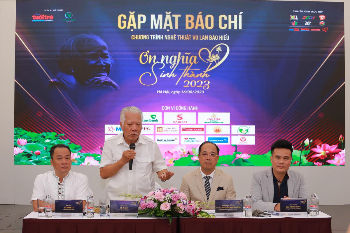 Toàn cảnh cuộc gặp mặt báo chí.