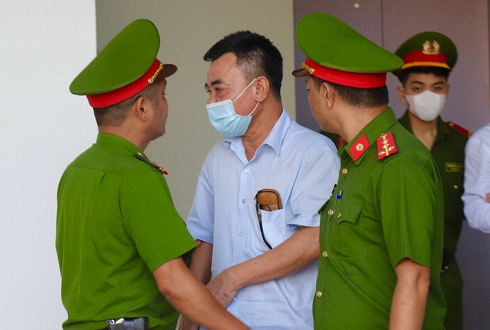 Cựu Phó Giám đốc Công an Hà Nội mong được hưởng khoan hồng. Ảnh Đ.X