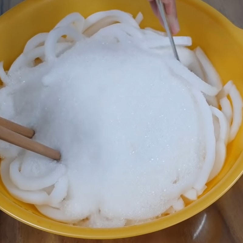 Ướp dừa.
