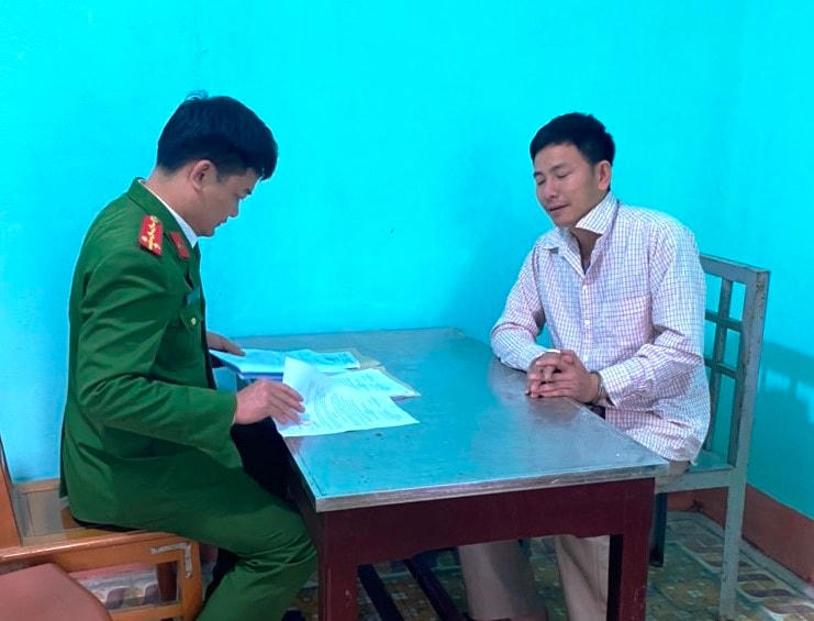 Nguyễn Văn Tình tại cơ quan điều tra.