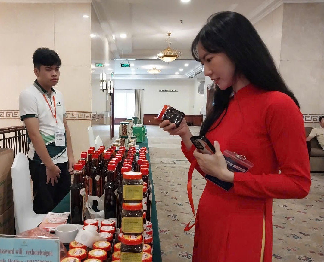 Truy xuất hàng hóa