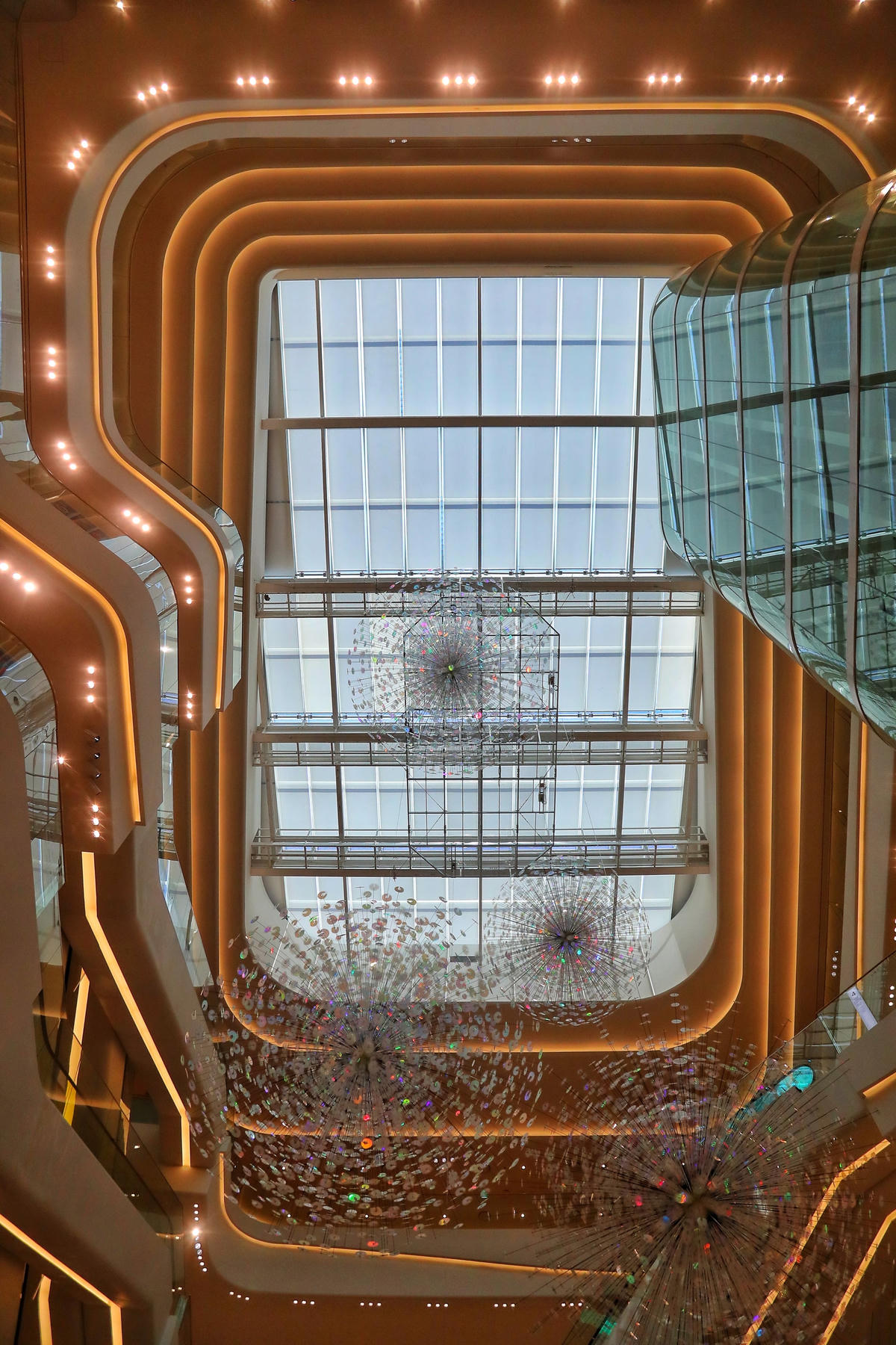 Hà Nội: Lotte Mall West Lake chính thức đi vào hoạt động