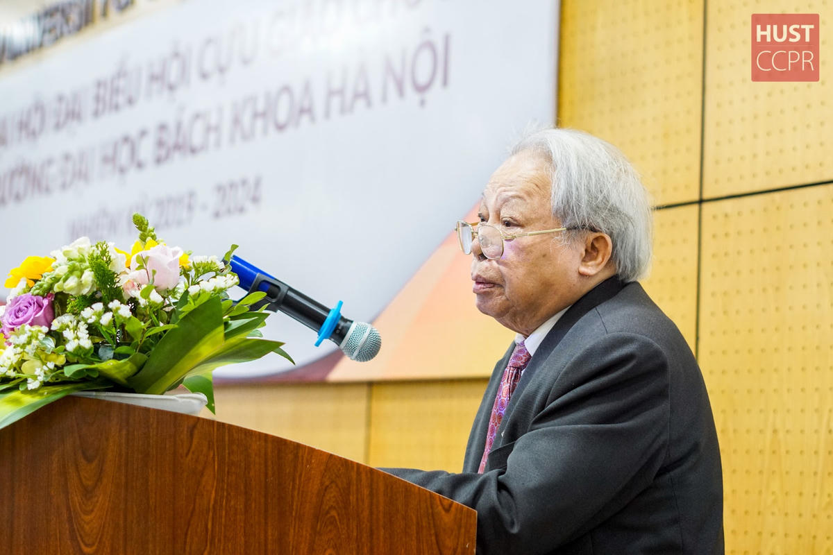 GS Nguyễn Mậu Bành.