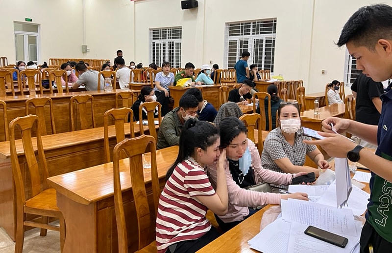 Công an TP.Đồng Hới triệu tập 98 đối tượng nghi vấn.