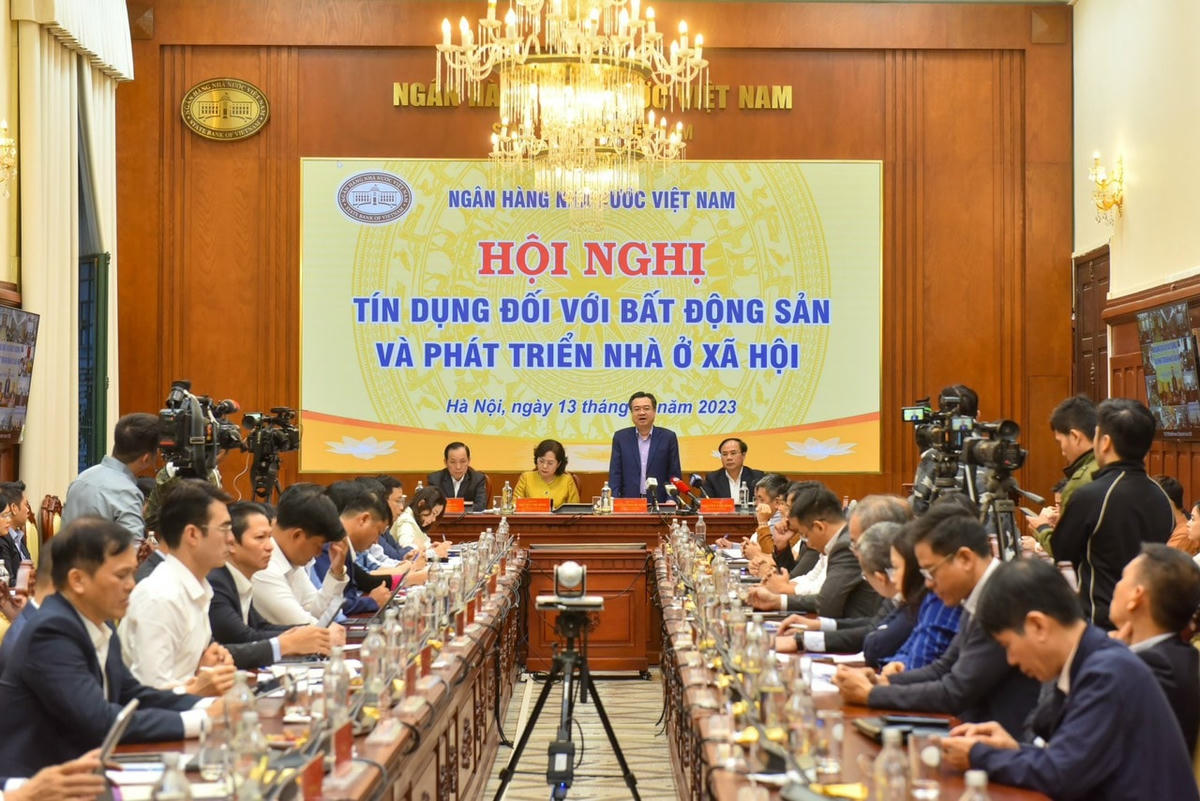 Bộ trưởng Xây dựng Nguyễn Thanh Nghị phát biểu tại Hội nghị tín dụng đối với bất động sản và phát triển nhà ở xã hội. Ảnh: Vi Anh.